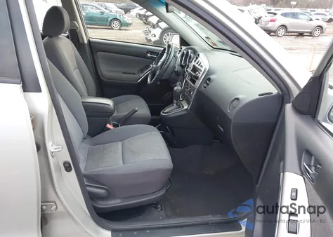 2004 Toyota Matrix Xr from USA, damaged, VIN 2T1KR32E24C253776